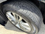 Used 2016 Toyota Camry SE image 2