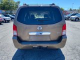 Used 2005 Nissan Pathfinder LE image 4