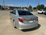 Used 2012 Toyota Camry Hybrid image 5