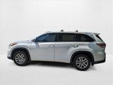 Used 2016 Toyota Highlander LE image 3