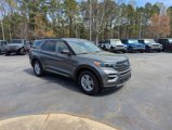 Used 2022 Ford Explorer XLT w/ Equipment Group 202A image 3