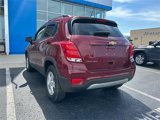 Used 2022 Chevrolet Trax LT w/ LT Convenience Package image 4