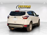 Used 2017 Ford Escape SE image 3