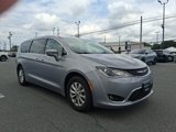 Used 2019 Chrysler Pacifica Touring Plus w/ Cold Weather Group image 3