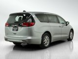 Used 2023 Chrysler Voyager LX image 5