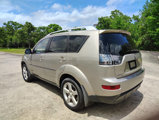 Used 2007 Mitsubishi Outlander XLS image 3