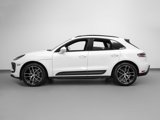 Certified 2024 Porsche Macan image 2