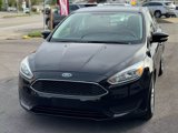 Used 2017 Ford Focus SE image 2