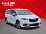 Used 2023 Chrysler Pacifica Touring-L image 1