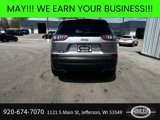 Used 2019 Jeep Cherokee Latitude w/ Cold Weather Group image 4