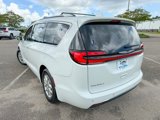 Used 2021 Chrysler Pacifica Touring-L image 4
