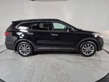 Used 2018 Hyundai Santa Fe SE image 3