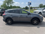 Used 2017 Toyota RAV4 SE image 4