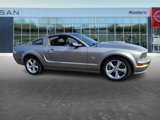 Used 2009 Ford Mustang GT image 2