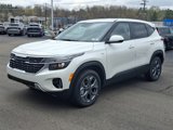 New 2025 Kia Seltos LX image 3