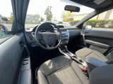 Used 2011 Ford Focus SE image 6