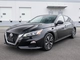 Used 2021 Nissan Altima 2.5 SV image 2