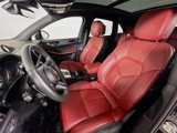 Certified 2025 Porsche Macan image 5