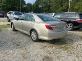 Used 2014 Toyota Camry LE image 2