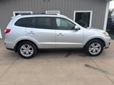 Used 2011 Hyundai Santa Fe SE image 2