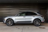 Certified 2025 Porsche Macan image 2