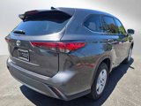 Used 2022 Toyota Highlander L image 5
