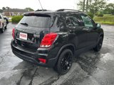 Used 2022 Chevrolet Trax LT w/ Premium Seat Package image 5