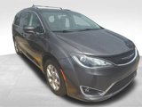 Used 2019 Chrysler Pacifica Touring-L Plus w/ Tire & Wheel Group image 4