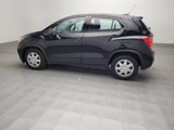 Used 2018 Chevrolet Trax LS image 3