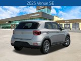 New 2025 Hyundai Venue SE image 4