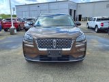 Used 2022 Lincoln Corsair AWD w/ Premium Package image 2