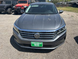 Used 2021 Volkswagen Passat 2.0T SE image 2