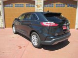 Used 2023 Ford Edge SEL image 3