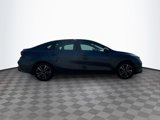 Used 2023 Kia Forte LXS w/ LXS Technology Package image 4