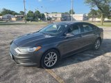 Used 2017 Ford Fusion SE w/ Fusion SE Technology Package image 2