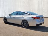 Used 2023 Nissan Altima 2.5 SR image 3