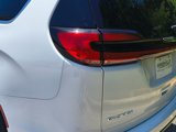 Used 2022 Chrysler Pacifica Touring-L image 5