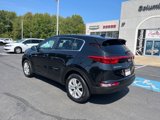 Used 2019 Kia Sportage LX image 2