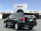 Used 2021 Ford Explorer XLT w/ Equipment Group 202A image 4