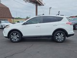 Used 2018 Toyota RAV4 LE image 3
