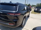 Used 2021 Jeep Grand Cherokee L Laredo w/ Luxury Tech Group I image 4