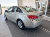 Used 2015 Chevrolet Cruze LT image 3