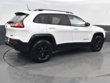 Used 2015 Jeep Cherokee Trailhawk w/ Comfort/Convenience Group image 3