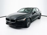 Used 2021 Volvo S60 T6 Momentum image 3