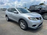 Used 2015 Nissan Rogue SV image 3
