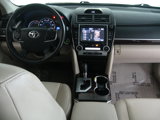 Used 2014 Toyota Camry XLE image 2