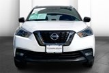 Used 2020 Nissan Kicks SR image 2