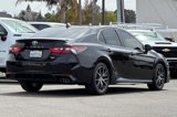 Used 2021 Toyota Camry SE image 4