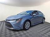 Used 2022 Toyota Corolla LE image 3
