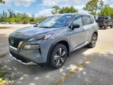 Used 2021 Nissan Rogue Platinum image 3